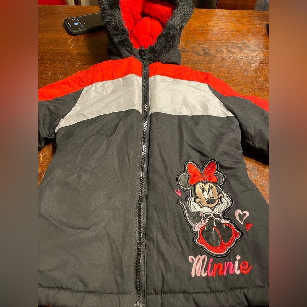 Disney Minnie Mouse puffy Girls Jacket Size 5
